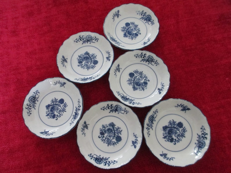 REDUCED 29 piece set of Blue Danube or Dresden by Sphinx Import 1957 almost never used excellent condition tableware