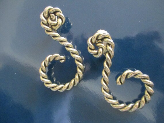 Vintage Les Bernard twisted rope gold tone earrin… - image 1