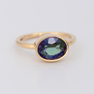 Alexandrite ring, Alexandrite Jewelry, Solid Gold ring, June Birthstone ring, Mother's gift for wife, Color Changing Gemstone