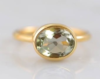 Green Amethyst Ring, Oval Ring, Bezel set ring, February Birthstone Ring, Gemstone Ring, Stacking Ring, Gold Ring, Bridal jewelry