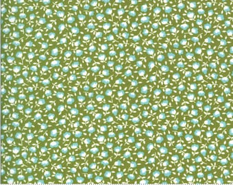Last 16"! Pocketful of Posies Sprig 33547 16 by Chloe's Closet for Moda Fabrics