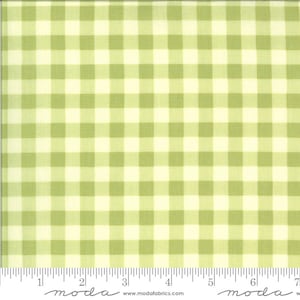 Last 34&quot;! Sophie Gingham Sprout 18714 17 by Brenda Riddle for Moda Fabrics