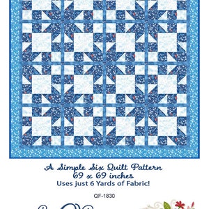 Op de afbeelding: Een quiltpatroon genaamd "Winter Chill" met een blauw en wit sneeuwvlokkenontwerp. Het patroon is 69 inch bij 69 inch en gebruikt 6 yards stof. Het patroon is van The Quilt Factory.