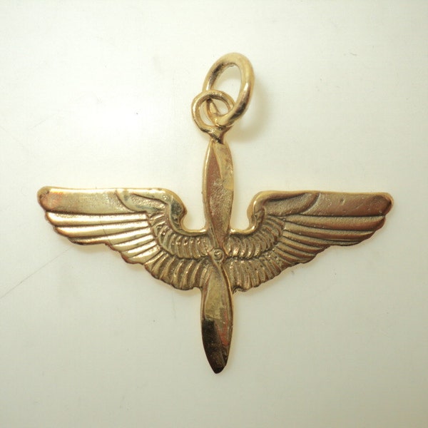 Propeller with Wings Charm (JC-308)