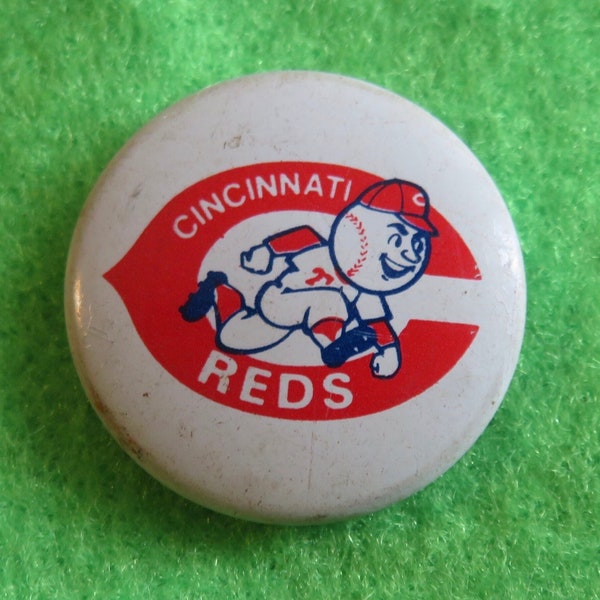 Early 1970's Cincinnati Reds MLB Baseball Team Pinback Button