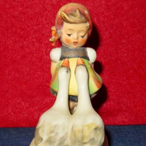 Vintage 1960&#39;s Goebel Hummel Little Goose Girl with Geese Figurine 47 3/0