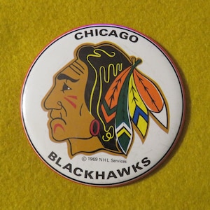 Vintage 1969 Chicago Blackhawks Hockey NHL Pinback Button