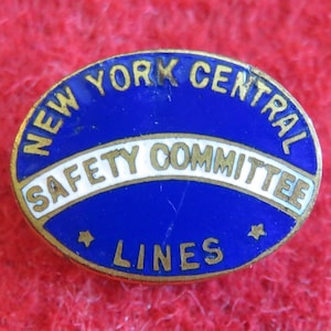 Original 1920&#39;s New York Central Railroad Lines Safety Committee Enamel Lapel Collar Pin