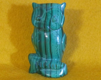 Carved 1970's Green Malachite Owl Hand Crafted Figurine - Semi Precious Stone