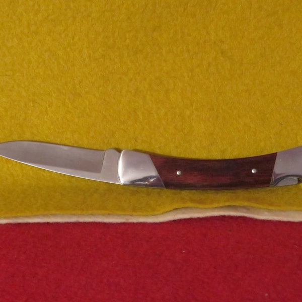 Vintage Buck Model 501 Folding Pocket Knife With Sheath