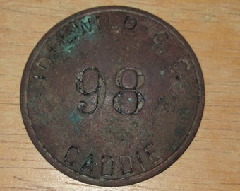 Rare 1920's Idlewild Country Club Caddy/Caddie Badge Button - Dog Artifact
