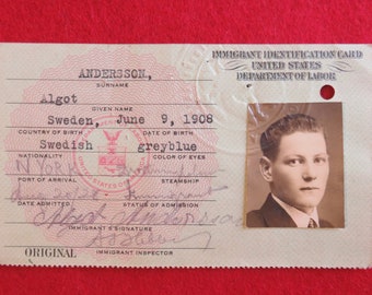 Obsolete 1920's US Immigrant Department Of Labor ID Identification Card With Photo