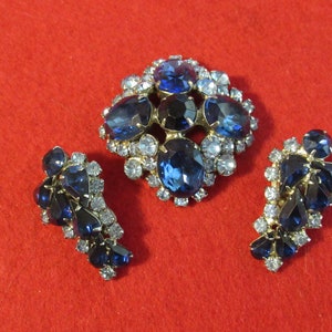 1960s Blue Rhinestone Brooch and Earring Set