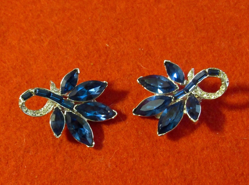 Gorgeous 1950's Pell Cobalt Blue Silver Tone Clip on - Etsy