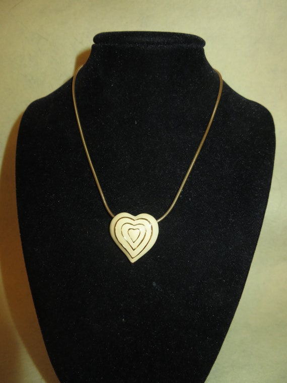 Vintage Monet Enameled Heart Necklace - image 1