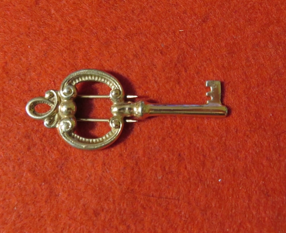 Circa 1940's Nettie Rosenstein Sterling Silver Go… - image 1