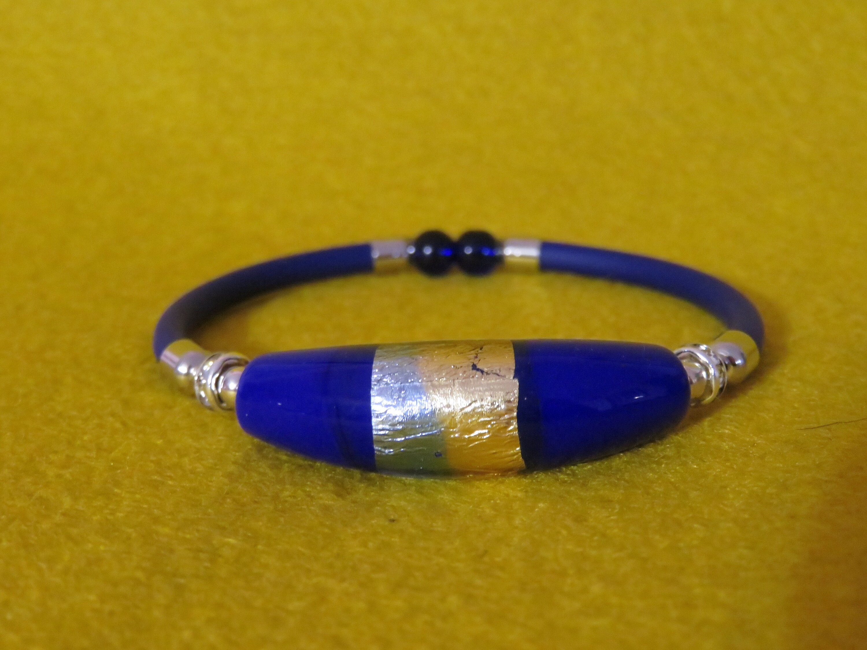 Bracelets Collection: Bracelet Venus - Chalcedony Glass - Original Murano  Glass OMG