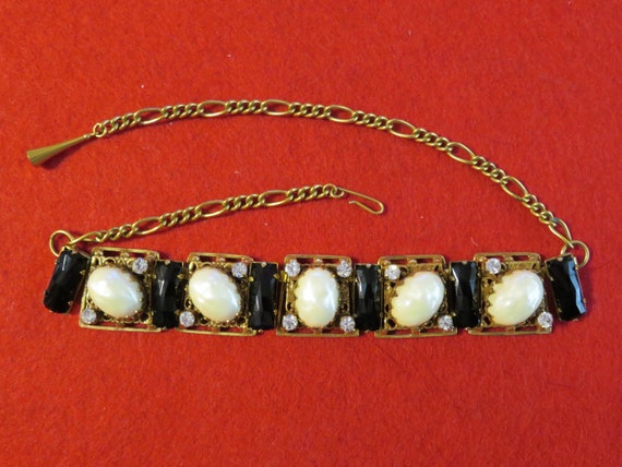 Outstanding 1950's Faux Pearl Rhinestone Gold Ton… - image 3