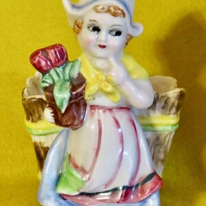Adorable 1940&#39;s Holland Dutch Girl Ceramic Flower Planter