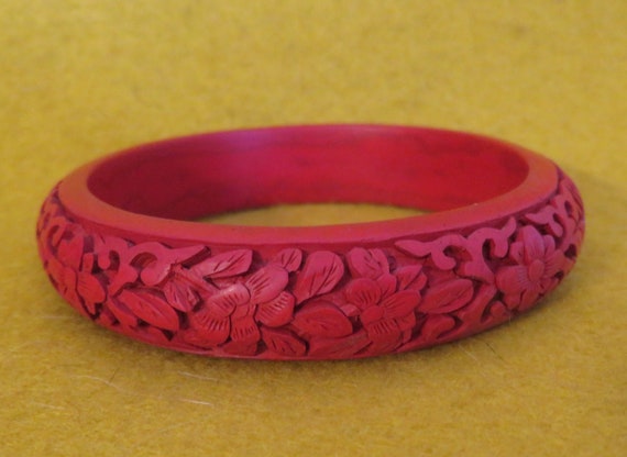 Vintage Chinese Cinnabar Bangle Bracelet & Matchi… - image 7