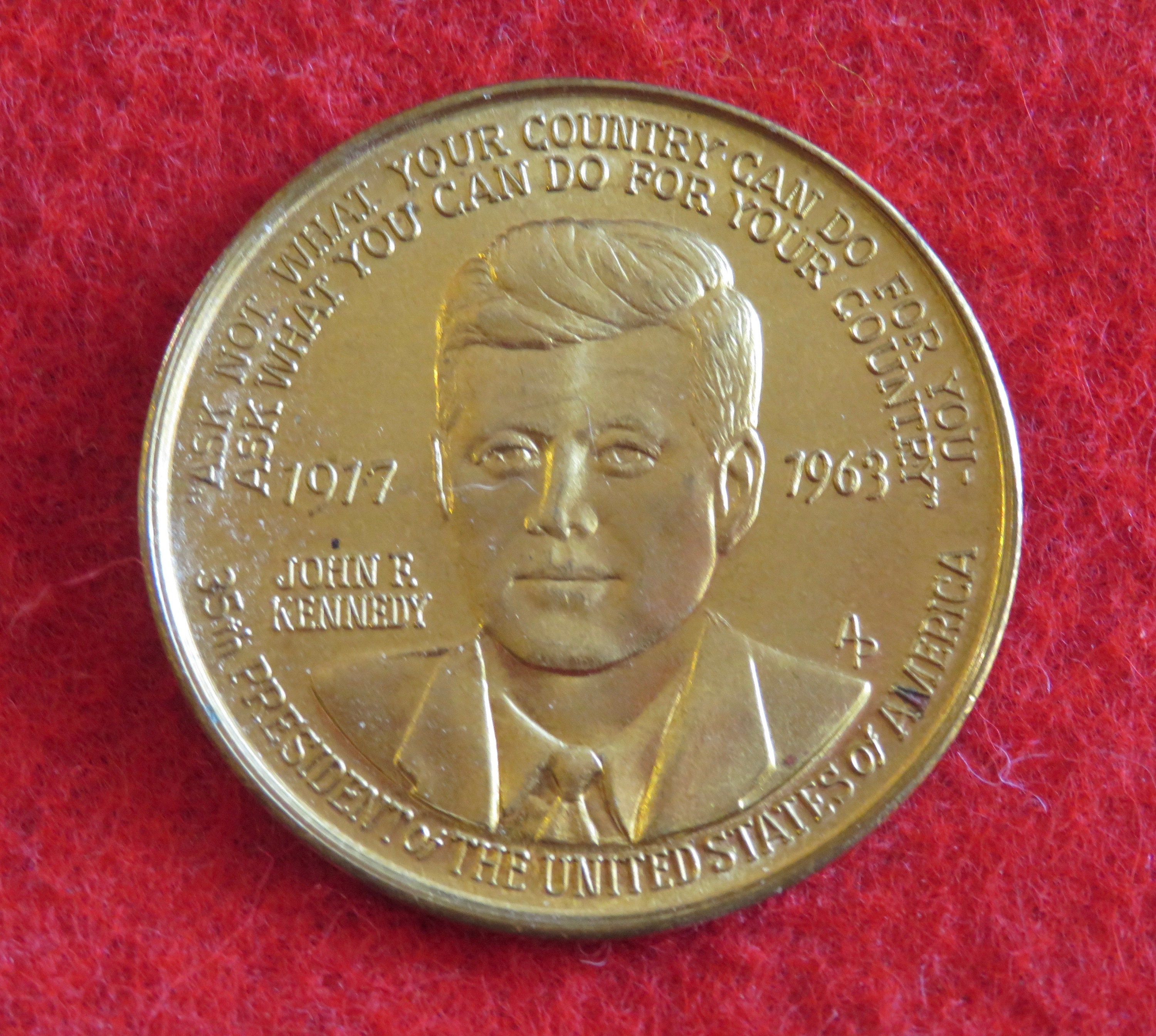 Vintage 1968 JFK Memorial Token: John & Robert Kennedy Flip Coin