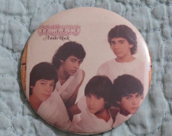 Vintage 1980's Menudo A Todo Rock Souvenir Pin Back Button