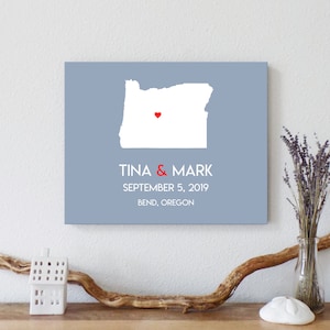 Personalized Oregon Map: Custom Oregon Wedding, Engagement Gift, Wedding Guest Book, Wedding Gift, Paper Anniversary Gift
