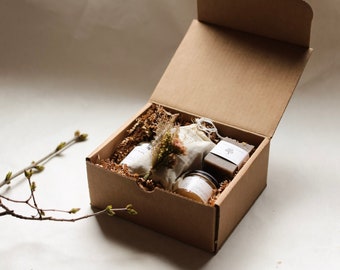 Seasonal Subscription Box | SPRING