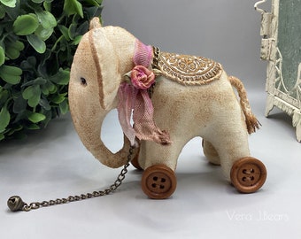 Miniature 3" Artist Elephant toy for Bear or Doll  Blythe Handmade by Vera J.Bears