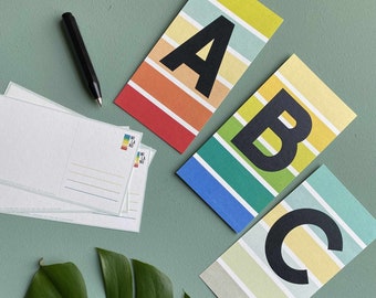 Alphabet ABC 26 Buchstaben-Postkarten plus 3 Umlaute Einschulung Grundschule Lesen lernen ABC-Schütze Schulkind Typographie Bunte Buchstaben