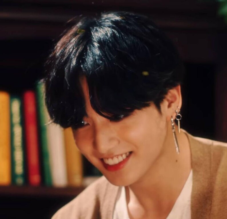 Jungkook Stay Gold earrings BTS inspired KPOP fashion Gift | Etsy