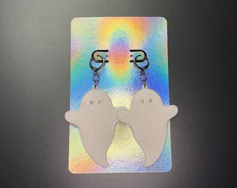 Ghost earrings - white satin shimmer