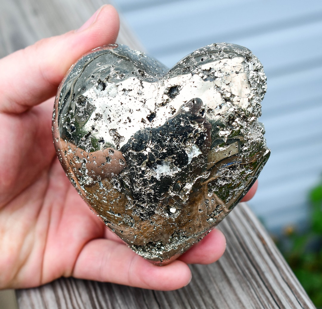 3.46インチ 美しいゴールデンパイライトハート - ペルー P270 - Etsy 日本