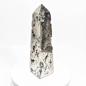 20 cm Goldener PYRIT CRYSTAL OBELISK Turm &quot;&quot;Video&quot;&quot; Huanzala Mine, Peru P775 .&quot;