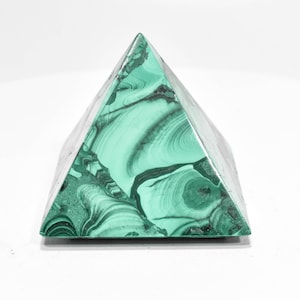 2&quot; POLISHED MALACHITE PYRAMID Carving &quot;Video&quot; - Congo mc824