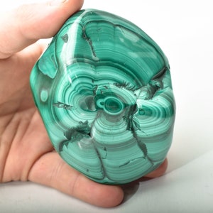 3.66&quot; POLISHED BULLSEYE MALACHITE - Congo A710