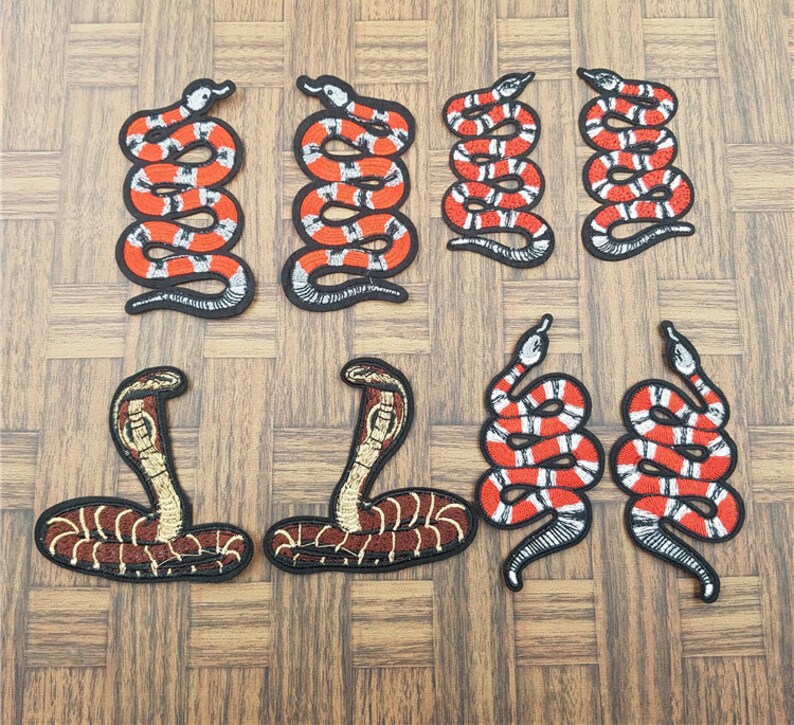 Snake Stickers Embroidery Applique Patches for Clothing\uff0cDIY Punk animal Patches Badges Clothes Sewing Stickers BG2