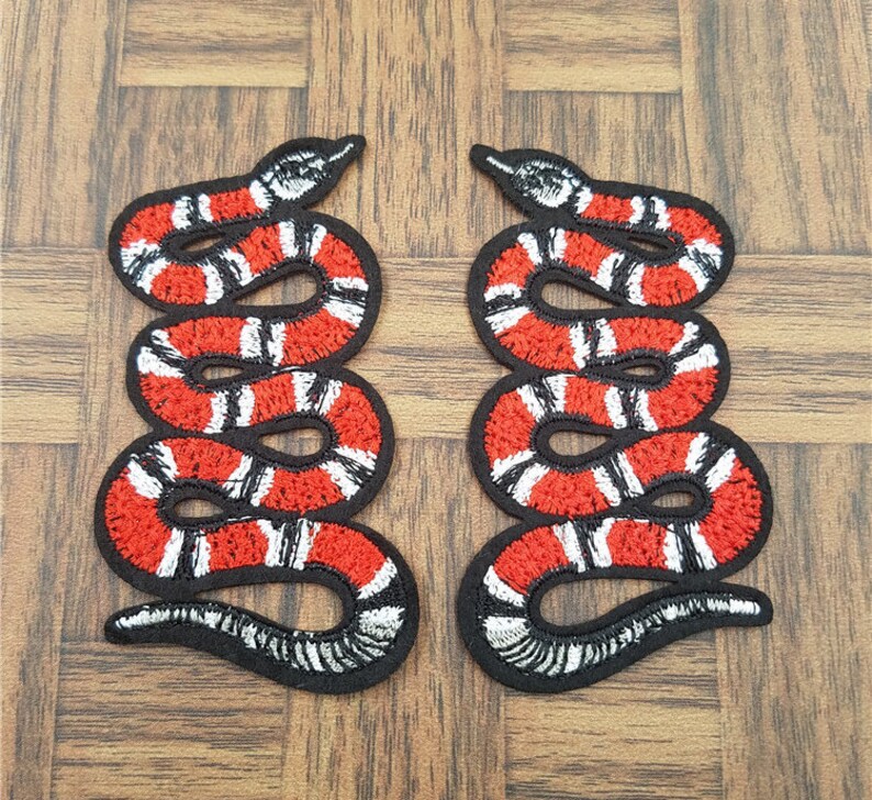 Snake Stickers Embroidery Applique Patches for Clothing\uff0cDIY Punk animal Patches Badges Clothes Sewing Stickers BG2