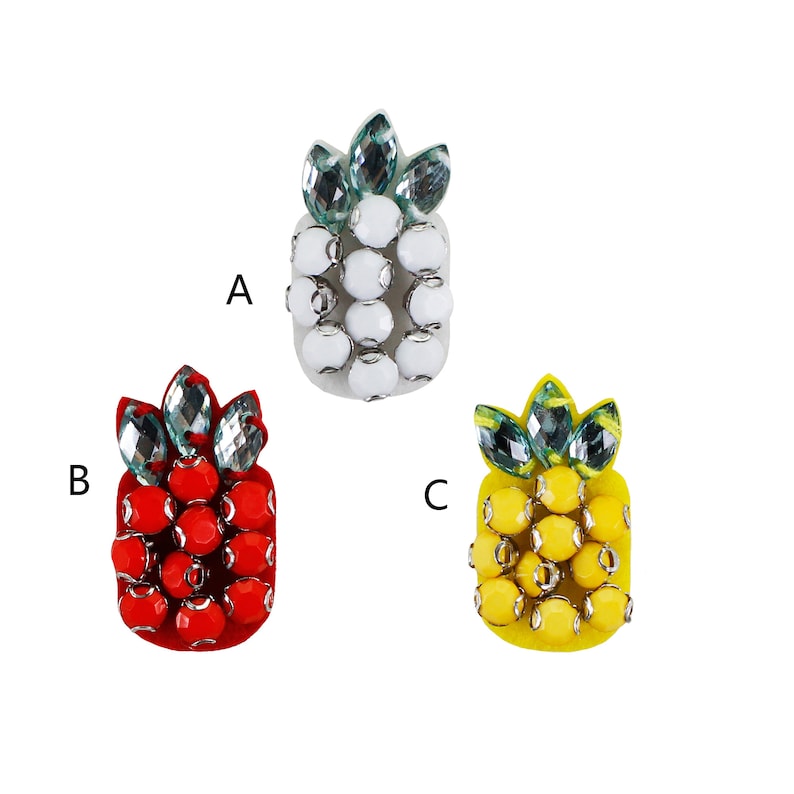 Pineapple Beaded Patches Ananas Fruits Rhinestone Brooch Applique DIY Handmade Badge Sew On Clothes Hat Shoes Bags Garment Accessories BG214