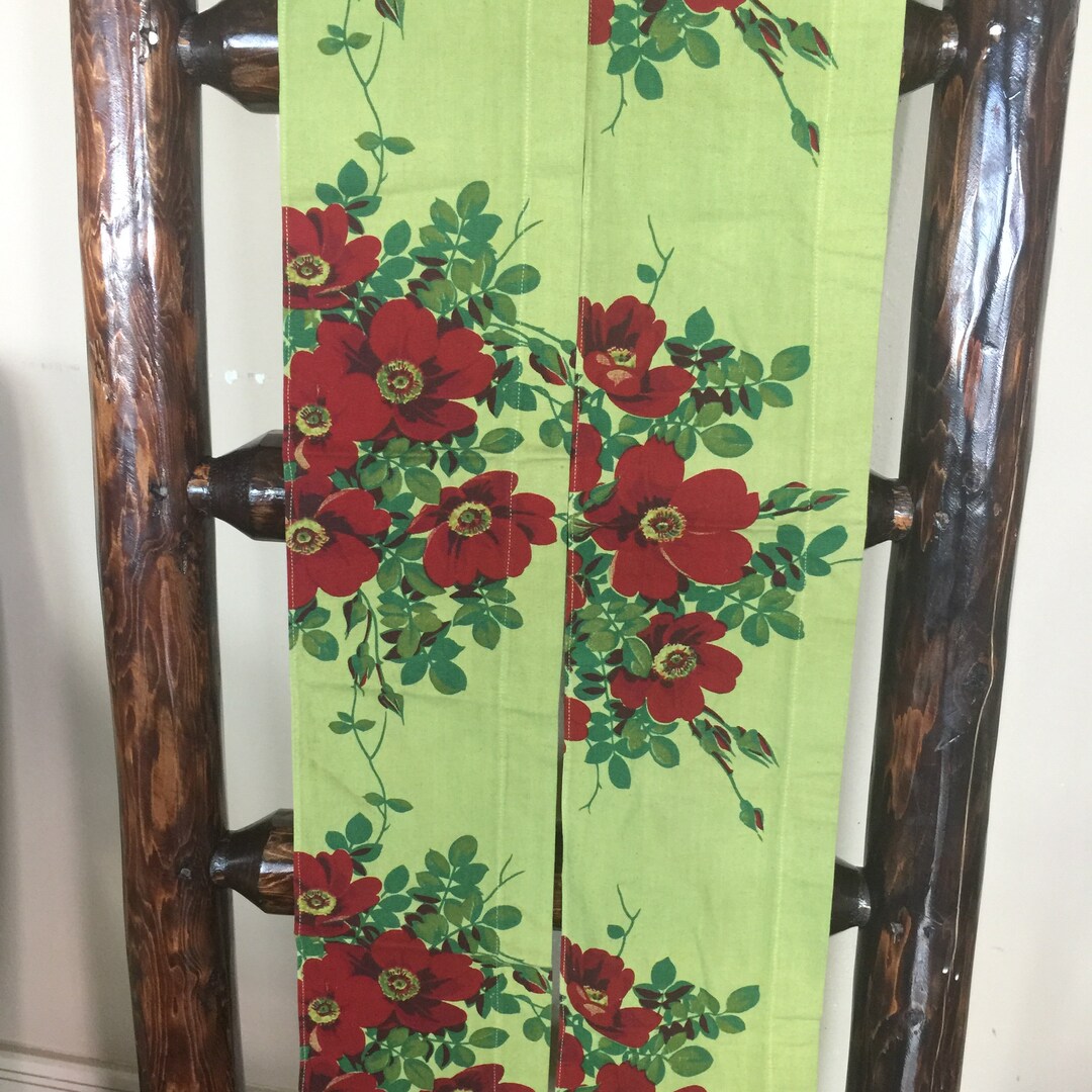 Wilendur Window Valances in Lime Green With Red Flowers, Red Poppies