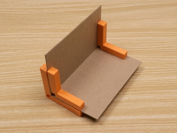Magnetic Right Angle Clamps - Model Railroading, Dioramas, Miniature Building