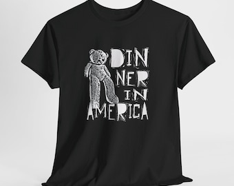 Camiseta de oso con fan art de "Cena en América"
