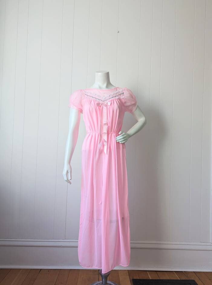 Vintage 1970s Embroidered Pink Negligee with Tie Belt and Puff Sleeves