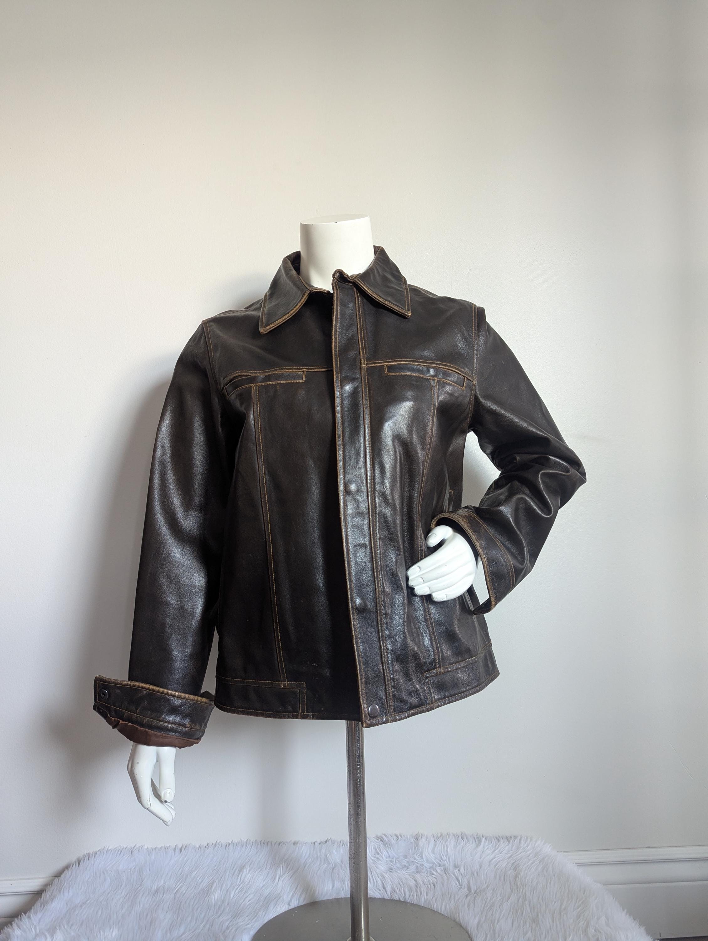 90s〜00s old gap leather short jacket Is this vintage gap leather jacket genuine? And is there a way to