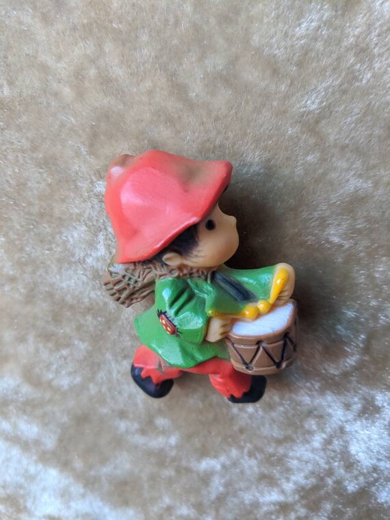 Vintage 1970s Little Drummer Boy Brooch Festive C… - image 6