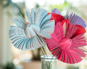 Book Page Flower: Unique Literary Gift, Flexible Wire Stem