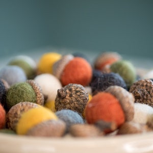 Set of 12 Felt Acorns-Fall Decor-Thanksgiving Table Decor-Felt Balls-Bowl Fillers-Felt Ball Decorations-Felt Acorn Ornaments-Autumn Decor image 2