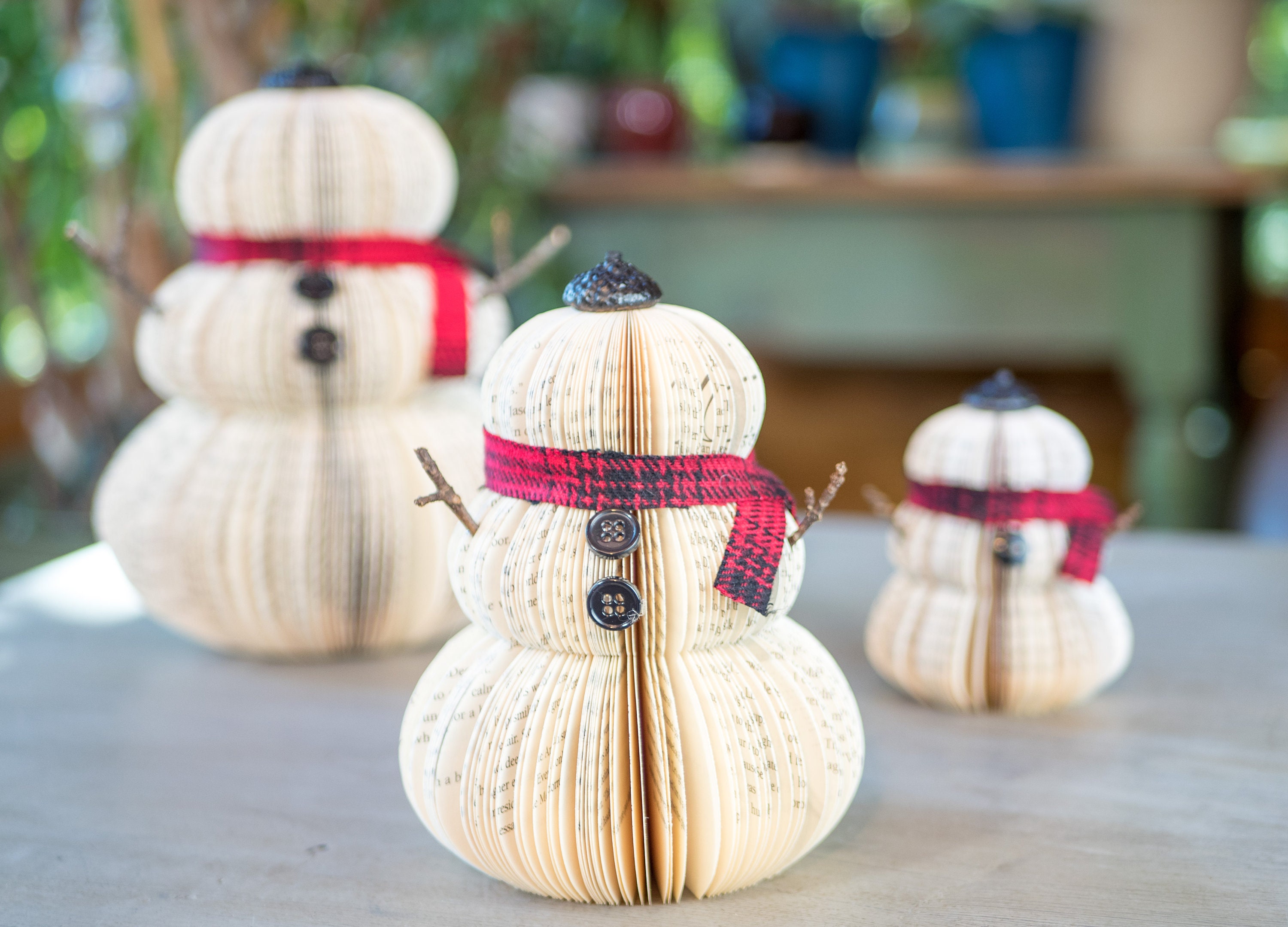 Book Snowman-Christmas Decor-Holiday Decor-Christmas Decoration-Christmas Gifts-Book Exchange-Winter Decor-Teacher Gift-Gift for Mom
