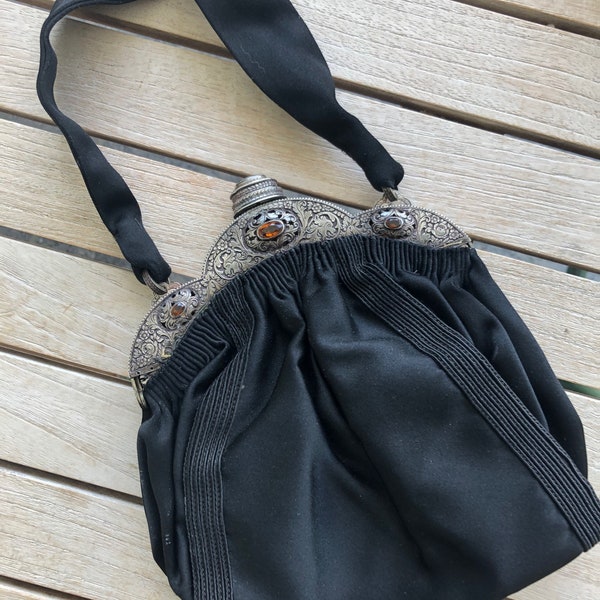 Handbag purse, 800 silver, jewel bag, chiselled, 7 oval faceted glass cabochons, silk satin, victorian, late 19th century, Italy
