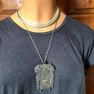 Monedero de malla, monedero, chatelaine, plata 800, monograma, anillo que pasa por la cadena, principios de 1900, Italia